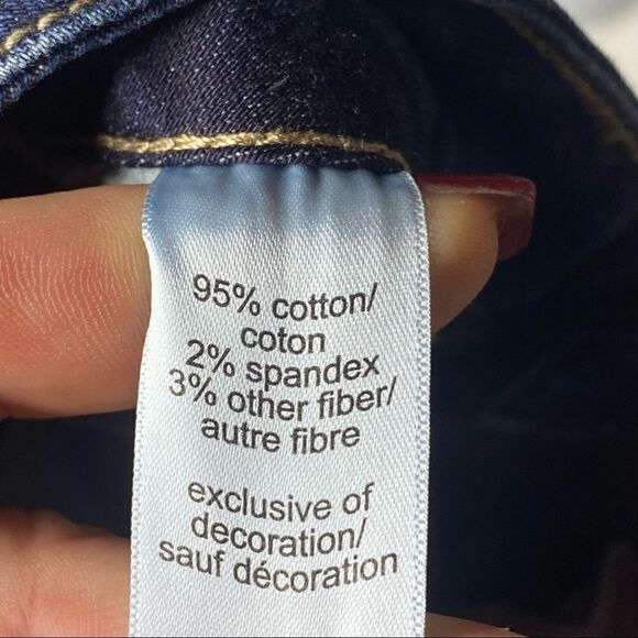 Maurice’s | Denim Capri’s with a Raw Hem - Picture 7 of 7